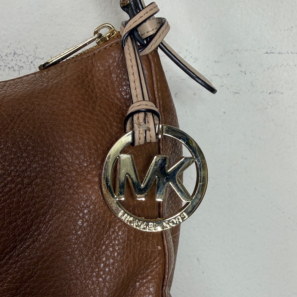 (H0) Michael Kors Brown Leather Handbag - Picture 2 of 16
